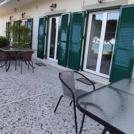 Ξενοδοχείο με διαμερίσματα Maresol Lefkada Νικιάνα