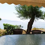 Maresol Lefkada Nikiana