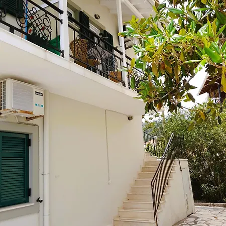 Ξενοδοχείο με διαμερίσματα Maresol Lefkada Νικιάνα
